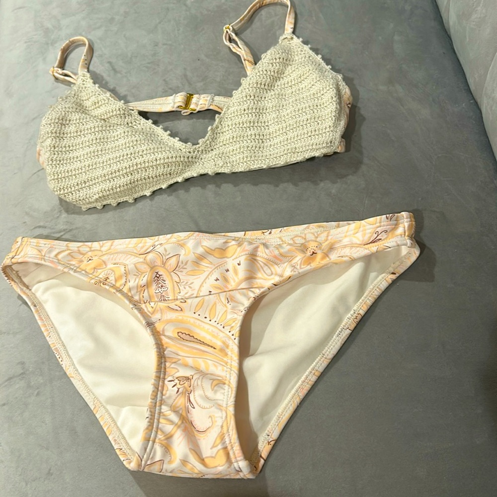 Women's Yellow and Cream size small bikini